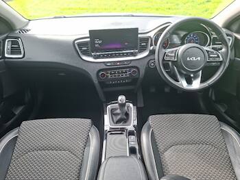 Used Kia XCeed 2023 for sale - 79642382: Photo