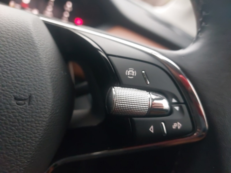 Used Skoda Enyaq 2023 for sale - 77284134: Photo 14