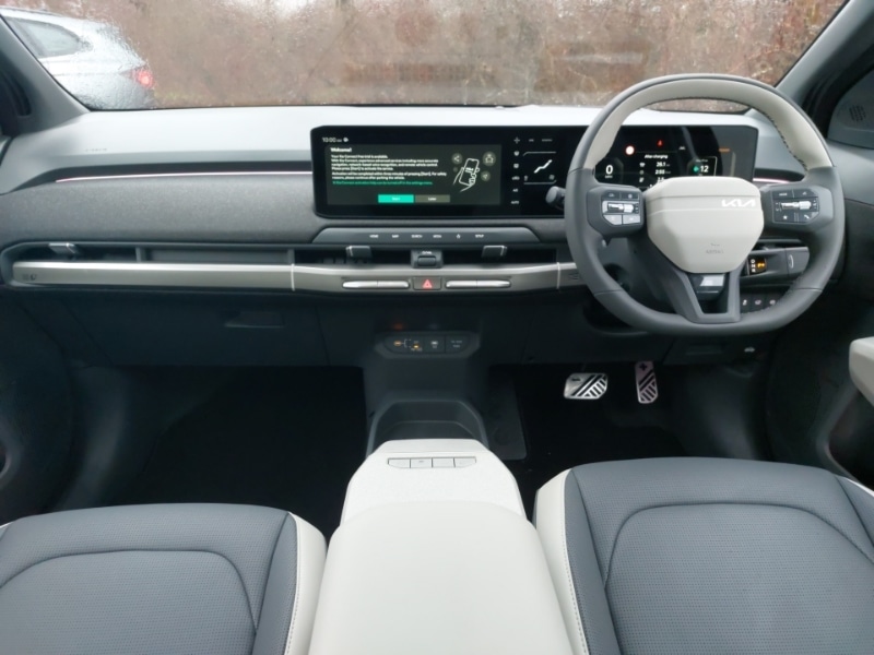 Used Kia EV3 2025 for sale - 77284472: Photo 2