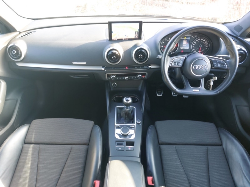 Used Audi A3 2018 for sale - 77596736: Photo 2