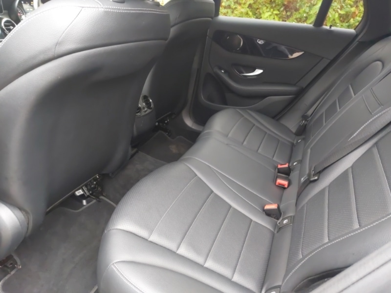 Used Mercedes-Benz GLC 2019 for sale - 76301876: Photo 6