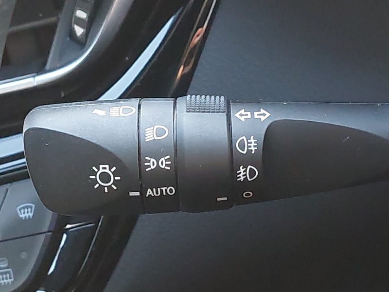 Used Toyota C-HR 2022 for sale - 76763580: Photo 16