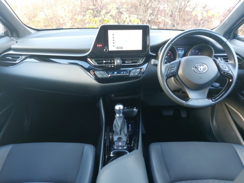 Used Toyota C-HR 2022 for sale - 76763580: Photo 2