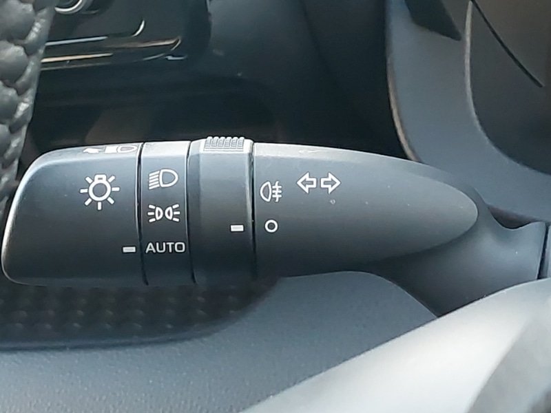 Used Toyota Yaris 2023 for sale - 77251955: Photo 17