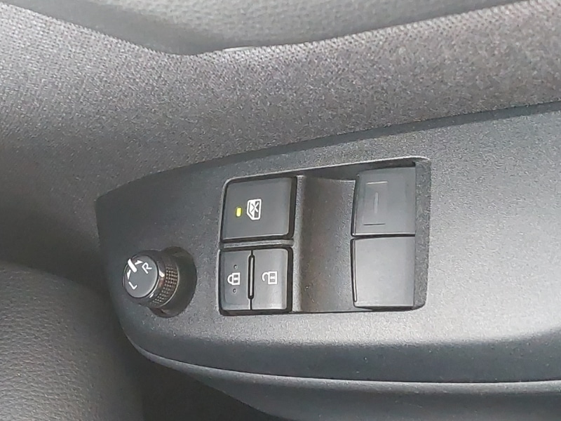 Used Toyota Yaris 2023 for sale - 77251955: Photo 19