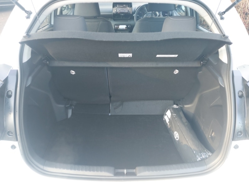 Used Toyota Yaris 2023 for sale - 77251955: Photo 8