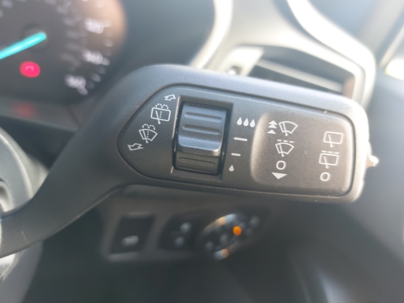 Used Ford Focus 2023 for sale - 76054401: Photo 17