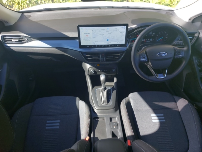 Used Ford Focus 2023 for sale - 76054401: Photo 2
