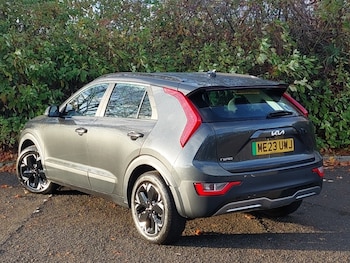 Used Kia Niro 2023 for sale - 76648551: Photo