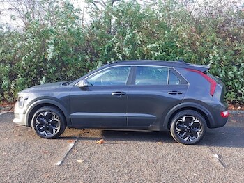 Used Kia Niro 2023 for sale - 76648551: Photo