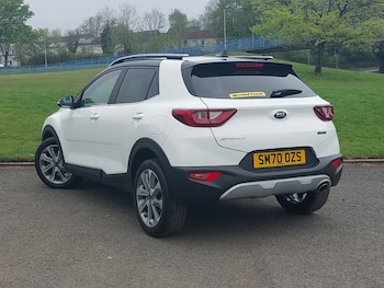Used Kia Stonic 2020 for sale - 78467473: Photo