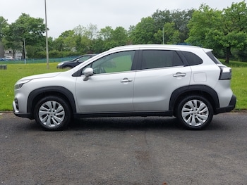Used Suzuki SX4 S-Cross 2023 for sale - 78617345: Photo