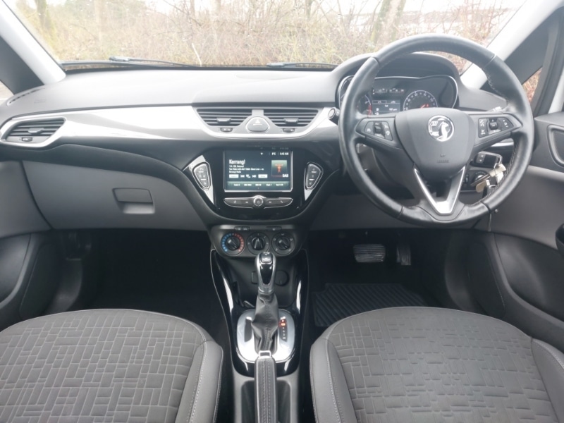 Used Vauxhall Corsa 2018 for sale - 77630395: Photo 2