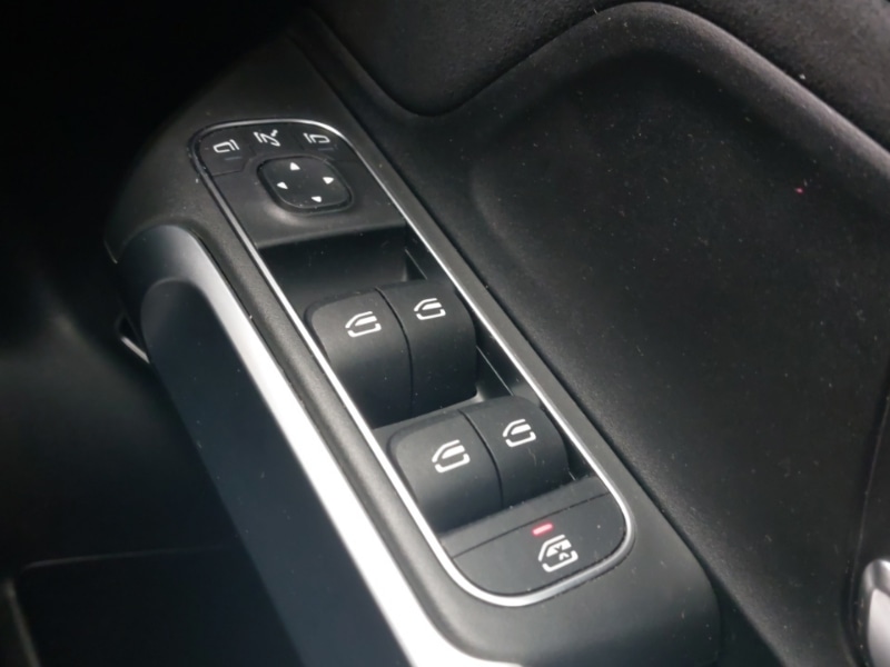 Used Mercedes-Benz GLB 2020 for sale - 76150797: Photo 19