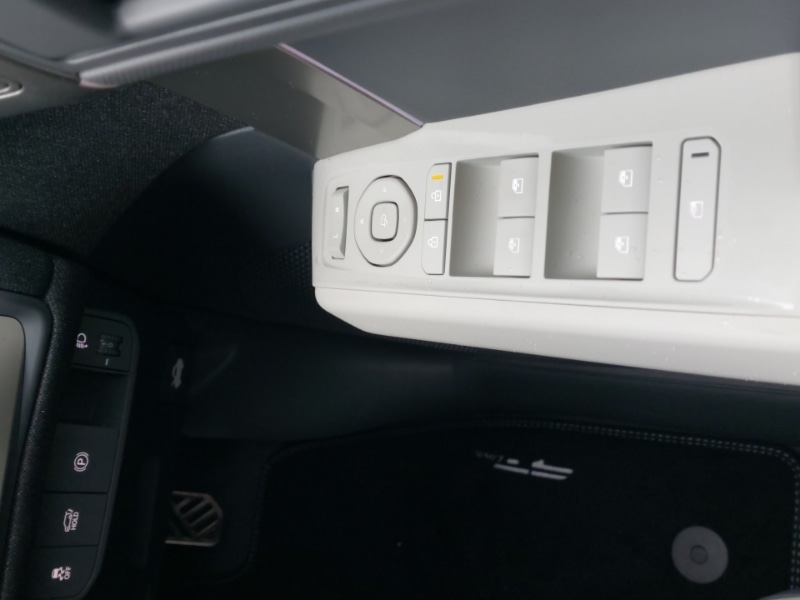 Used Kia EV3 2025 for sale - 77314380: Photo 19