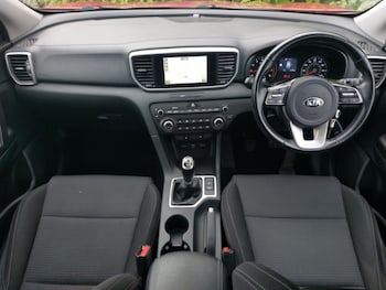 Used Kia Sportage 2018 for sale - 76103286: Photo 2