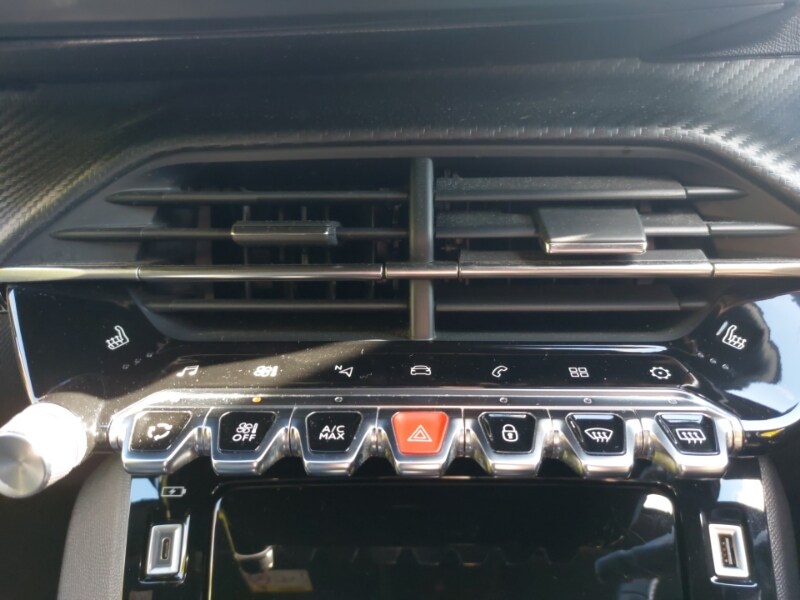 Used Peugeot 2008 2022 for sale - 77047252: Photo 15