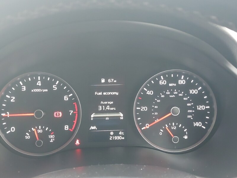 Used Kia Stonic 2023 for sale - 77568968: Photo 11