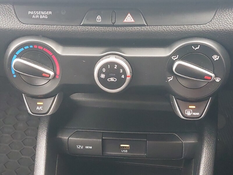 Used Kia Stonic 2023 for sale - 77568968: Photo 14