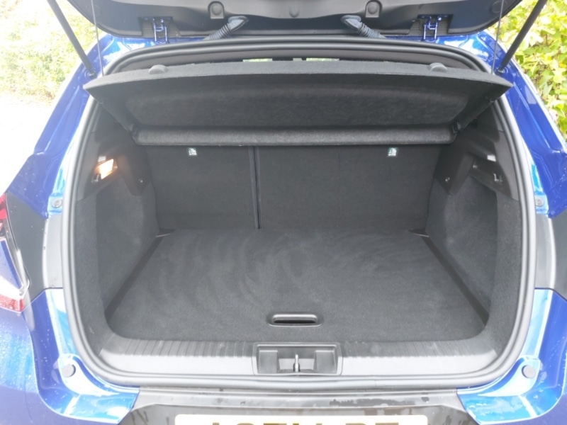 Used Renault Captur 2021 for sale - 76195460: Photo 8