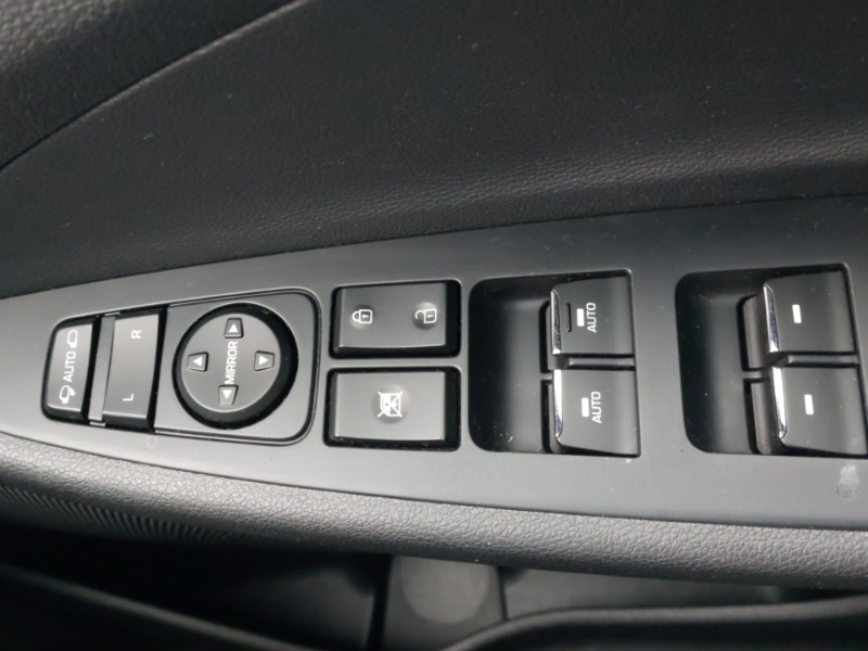 Used Hyundai TUCSON 2018 for sale - 77058807: Photo 19