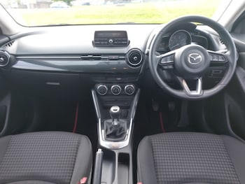 Used Mazda Mazda2 2019 for sale - 78490321: Photo