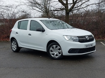Used Dacia Sandero 2019 for sale - 77433490: Photo
