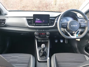 Used Kia Stonic 2025 for sale - 77169016: Photo