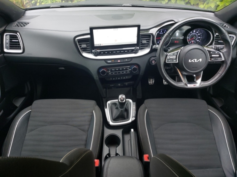 Used Kia Ceed 2023 for sale - 76150368: Photo 2