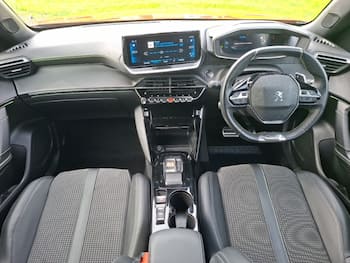 Used Peugeot 2008 2023 for sale - 79607472: Photo