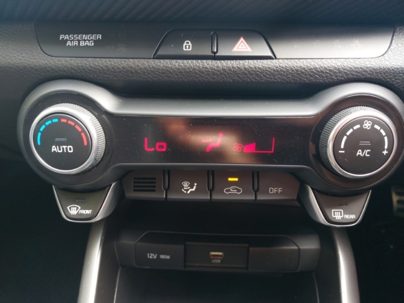 Used Kia Stonic 2024 for sale - 76478346: Photo 15