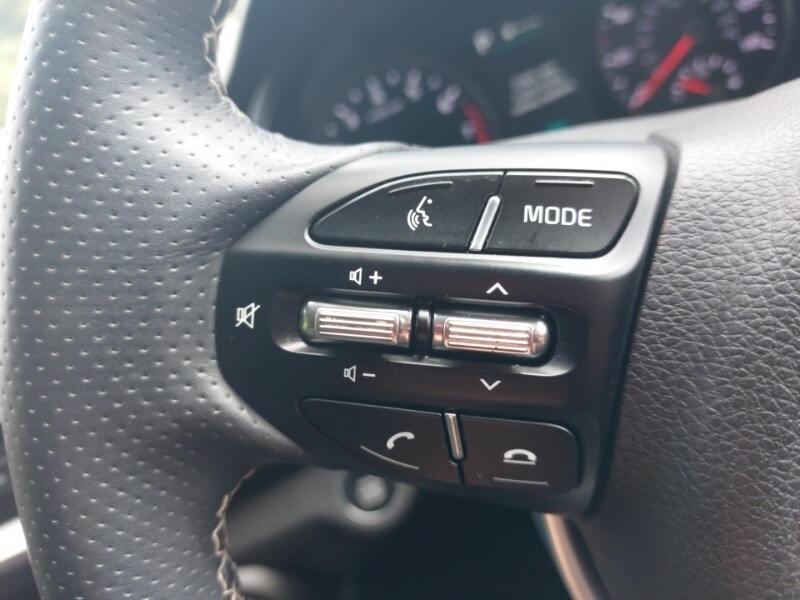 Used Kia Stonic 2024 for sale - 76478346: Photo 18