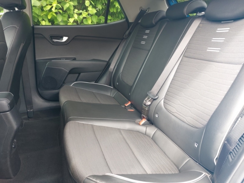 Used Kia Stonic 2024 for sale - 76478346: Photo 6