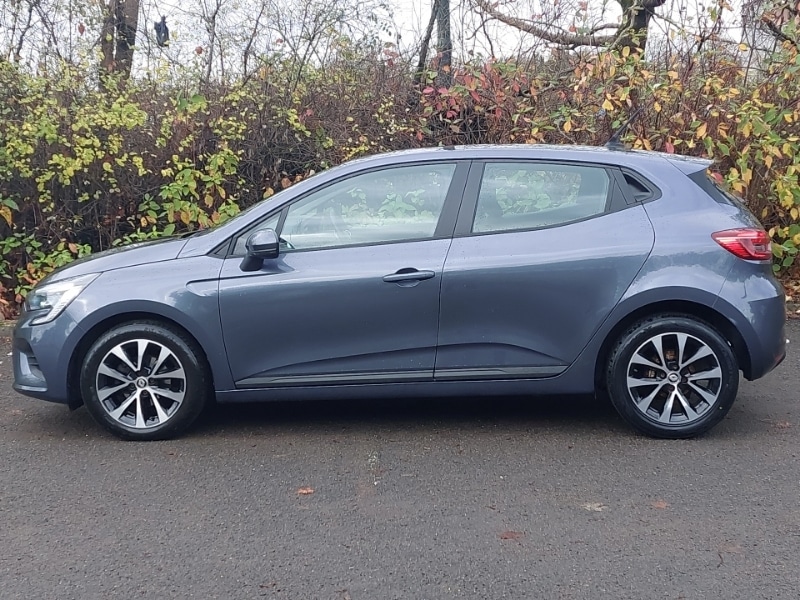 Used Renault Clio 2022 for sale - 76506931: Photo 4