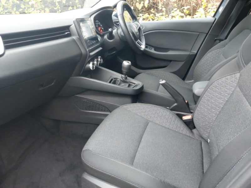 Used Renault Clio 2022 for sale - 76506931: Photo 5