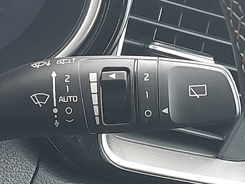 Used Kia XCeed 2023 for sale - 76556616: Photo 17