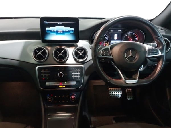 Used Mercedes-Benz GLA 2019 for sale - 76199120: Photo 7