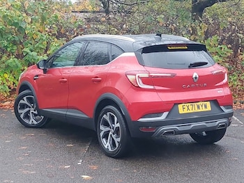 Used Renault Captur 2021 for sale - 77299809: Photo