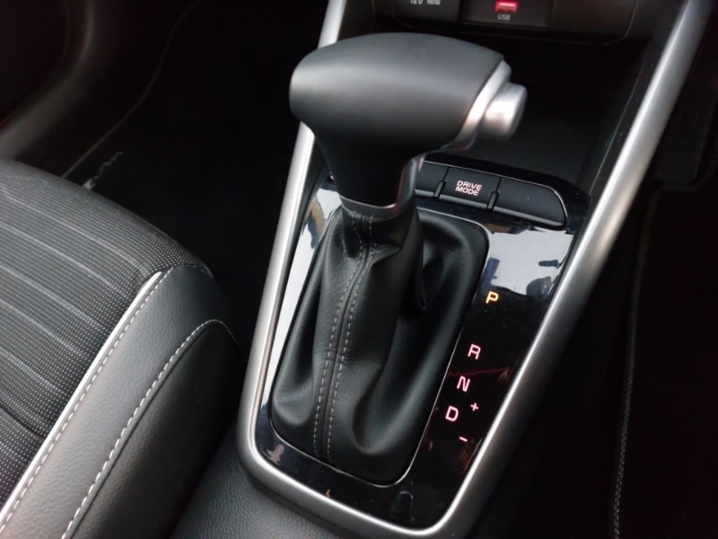 Used Kia Stonic 2025 for sale - 77141663: Photo 13