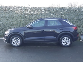 Used Volkswagen T-Roc 2022 for sale - 77531152: Photo