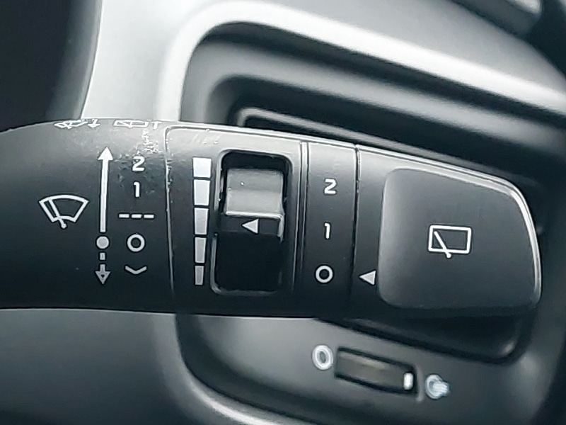 Used Kia Stonic 2022 for sale - 77058808: Photo 17