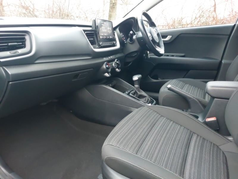 Used Kia Stonic 2022 for sale - 77058808: Photo 5