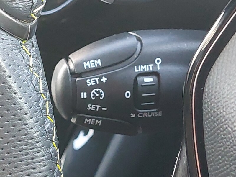 Used Peugeot 208 2022 for sale - 77371153: Photo 18