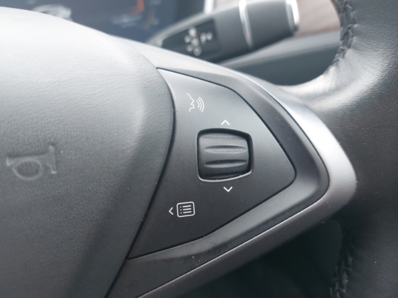 Used Tesla Model S 2019 for sale - 76749224: Photo 19