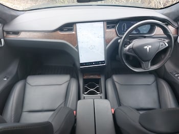 Used Tesla Model S 2019 for sale - 76749224: Photo