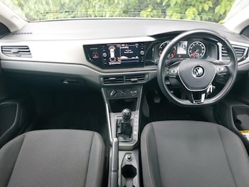 Used Volkswagen Polo 2021 for sale - 75633606: Photo