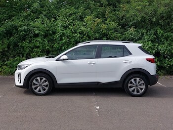 Used Kia Stonic 2023 for sale - 75399924: Photo