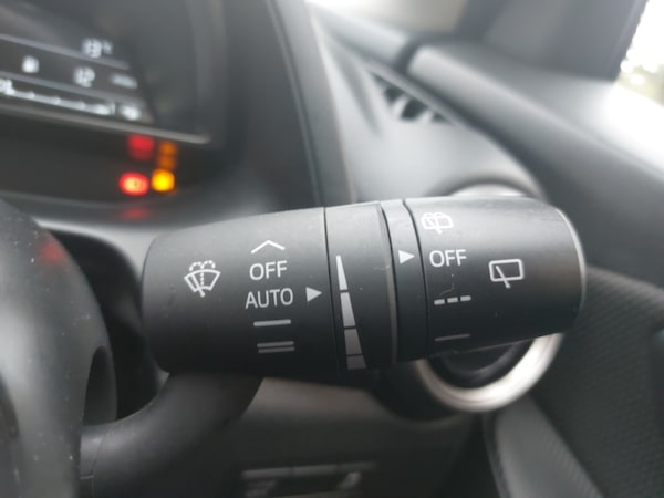 Used Mazda Mazda2 2023 for sale - 76213555: Photo 17