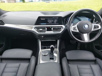 Used BMW 3 Series 2022 for sale - 78600423: Photo