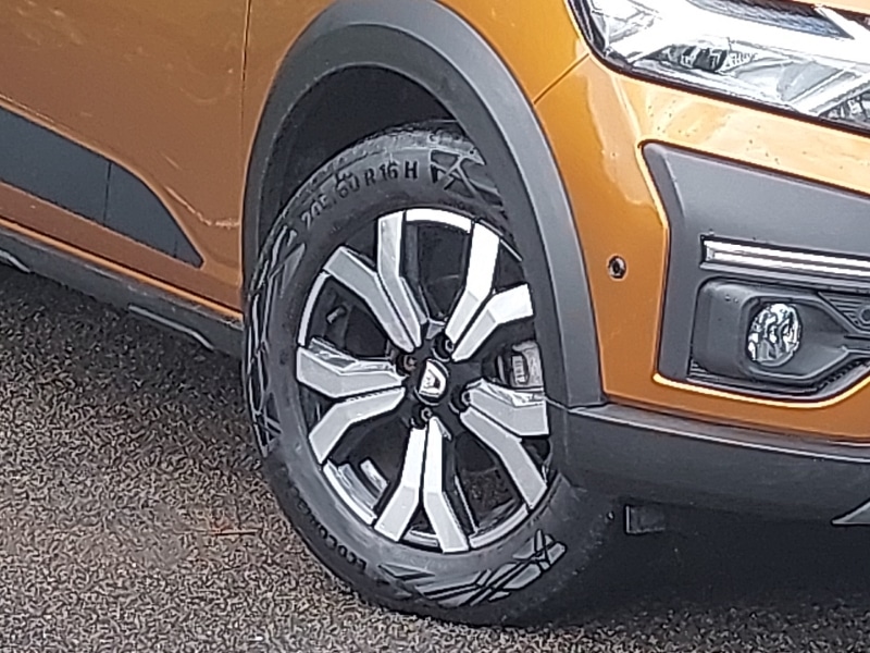 Used Dacia Sandero Stepway 2022 for sale - 76987207: Photo 9